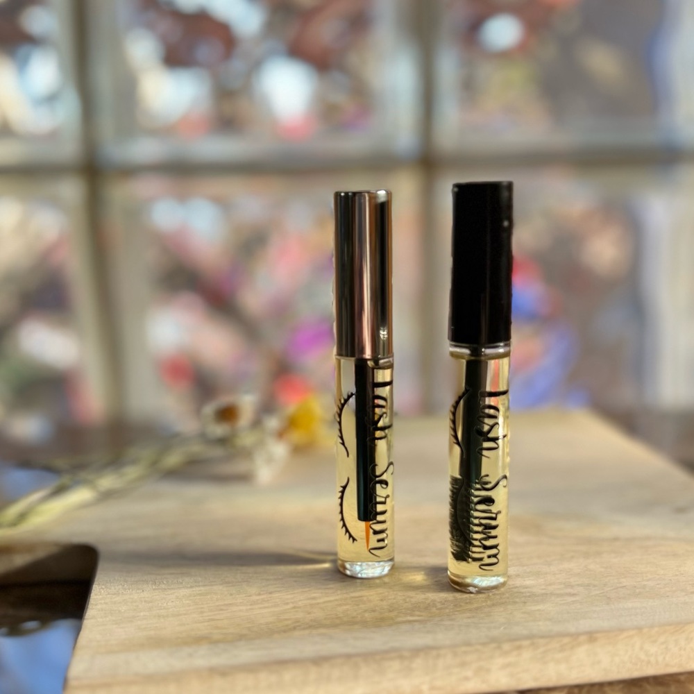 Golden Healing Apothecary🫶🏼Handcrafted Lash Serum - Picture 5 of 8